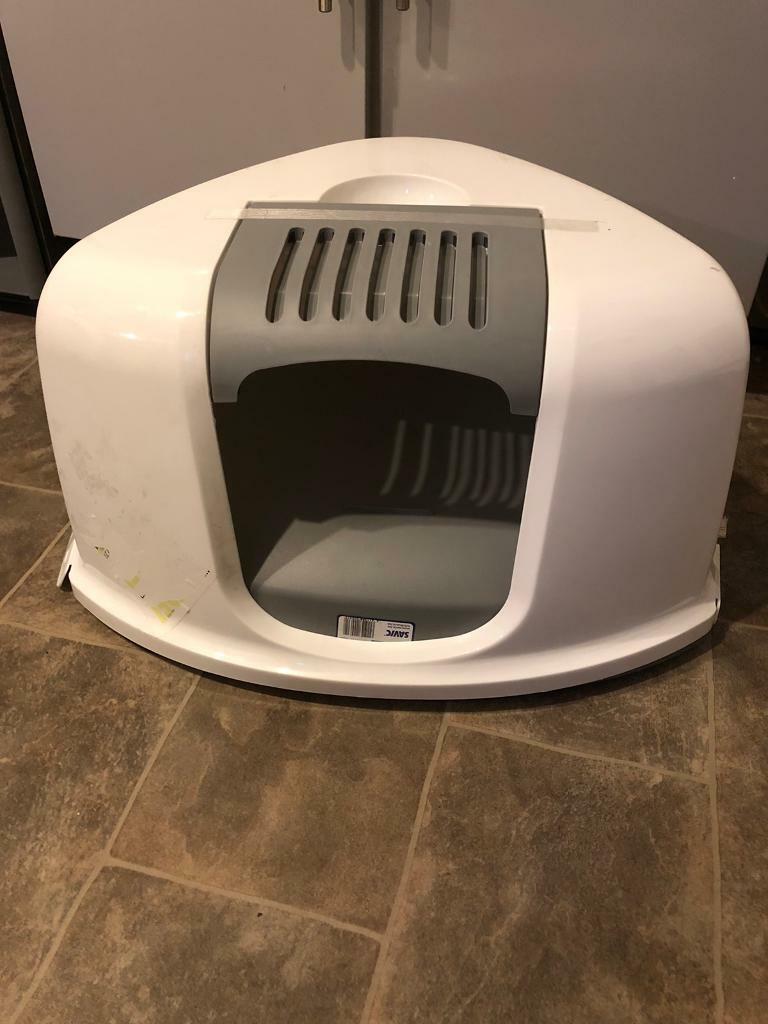 corner cat litter box
